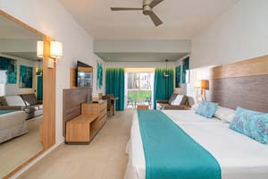 Junior Suites at Hotel Riu Palace Tropical Bay